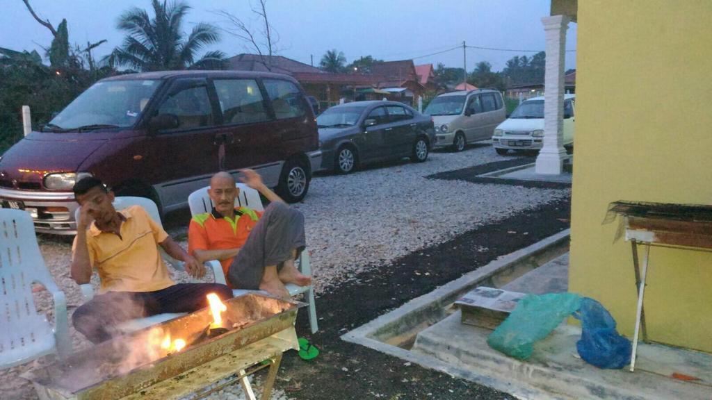 D'Pantai Homestay Kuala Sg. Baru Malacca Extérieur photo